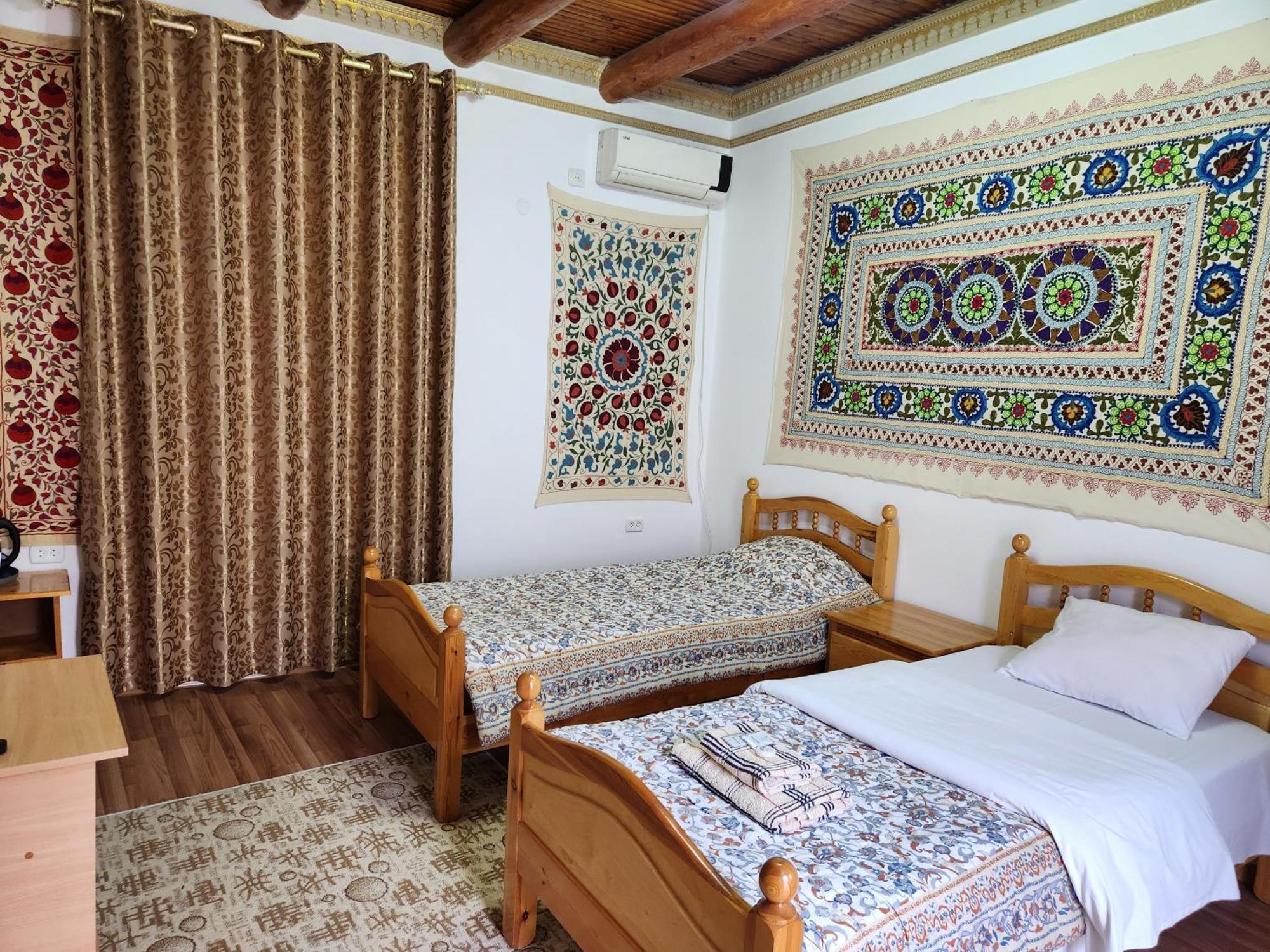 Bed and Breakfast Samani Bukhara Esterno foto